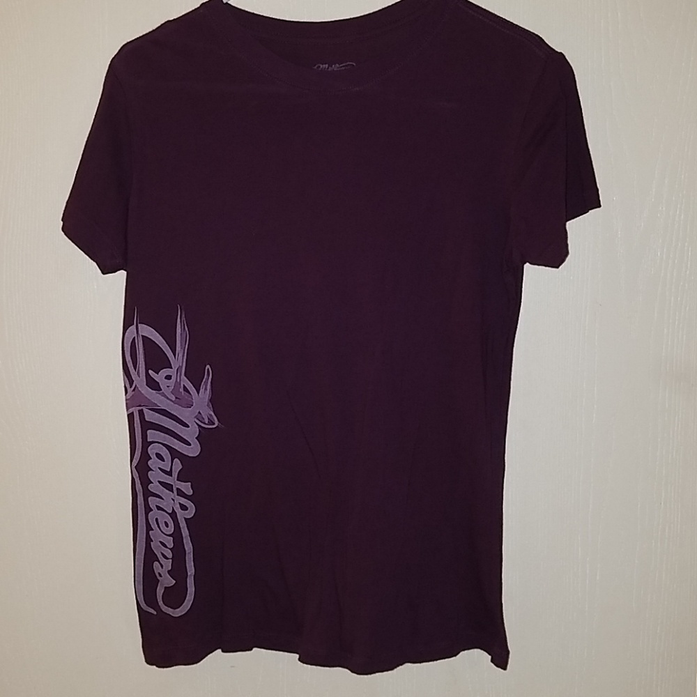 Matthews tshirt size xl